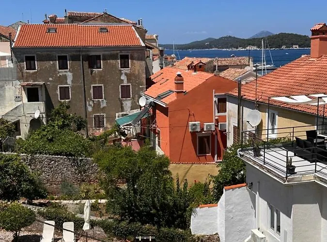 In Center Of Mali Lošinj