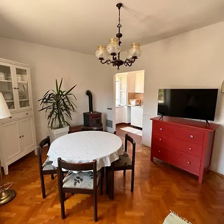 Apartment In Center Of Mali Losinj
